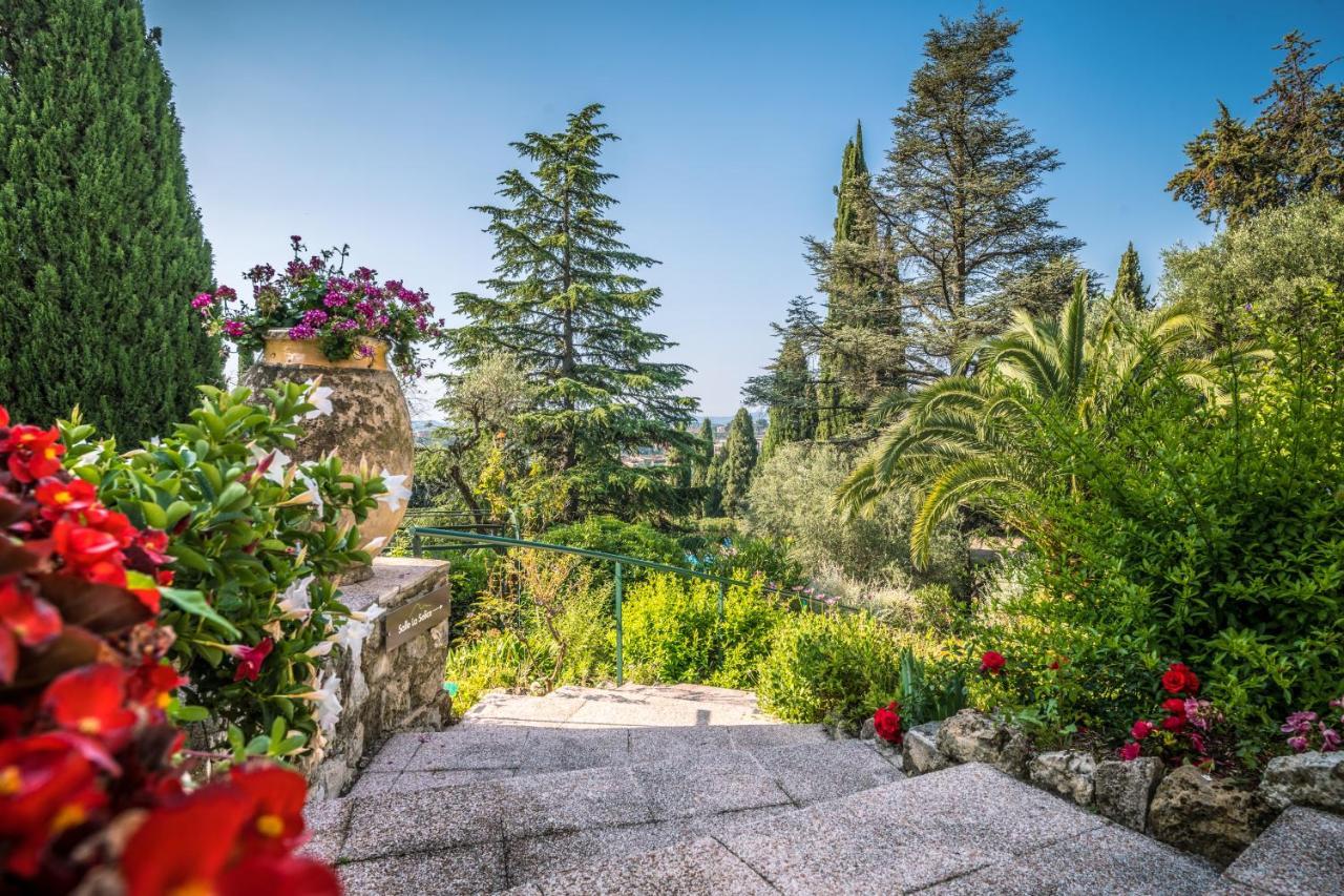 Aec Village Vacances - Les Cedres Grasse Exterior photo